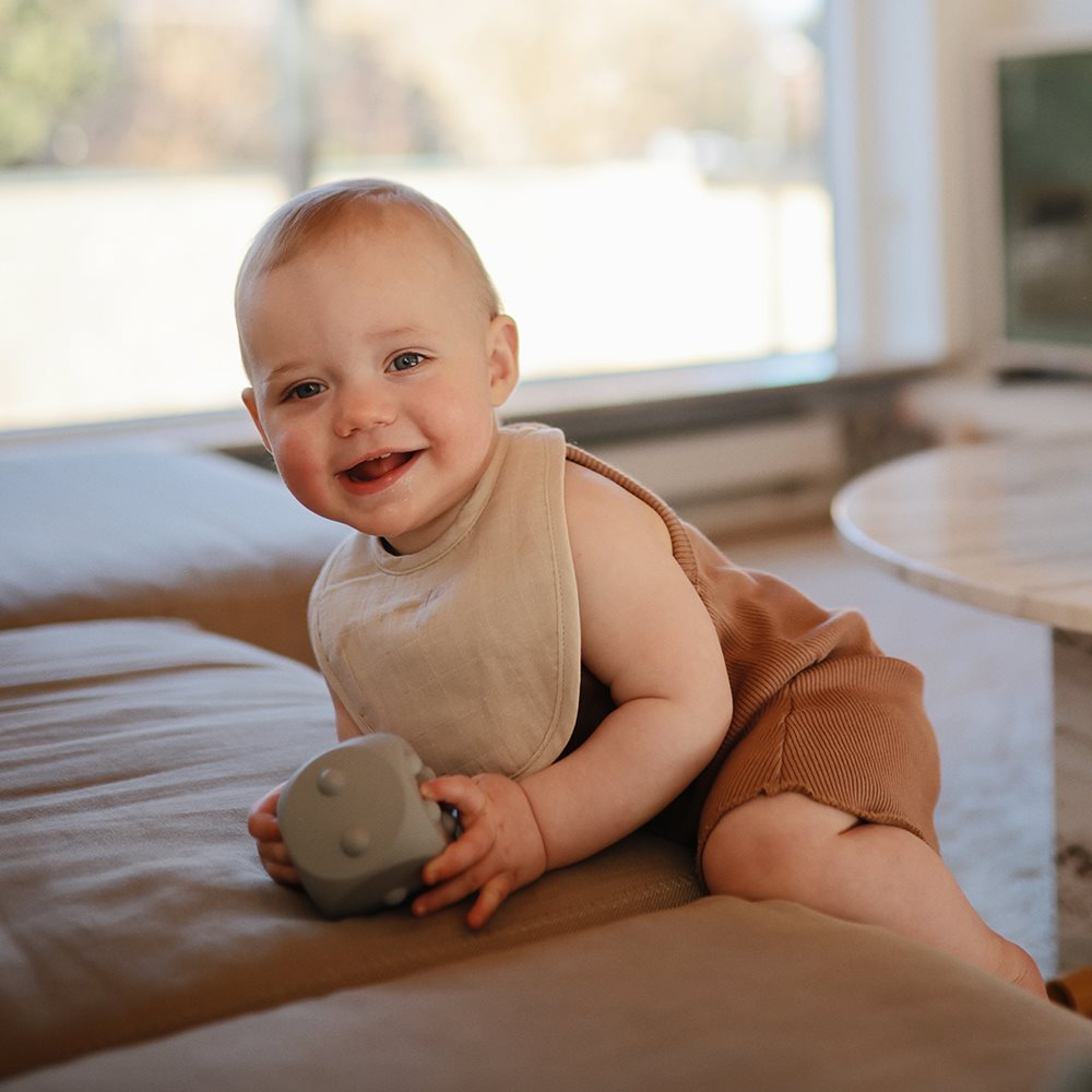 MUSHIE MUSLIN BIB 2PCS