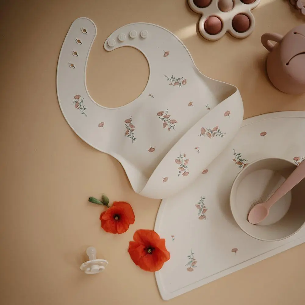 MUSHIE SILICONE BIB
