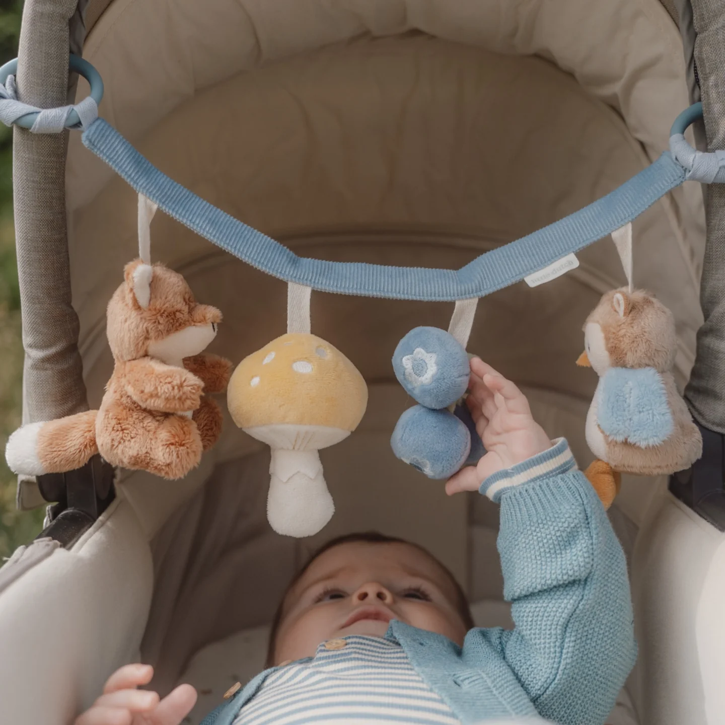 LITTLE DUTCH CAR SEAT TOY